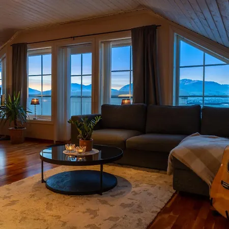 Panoramic Penthouse